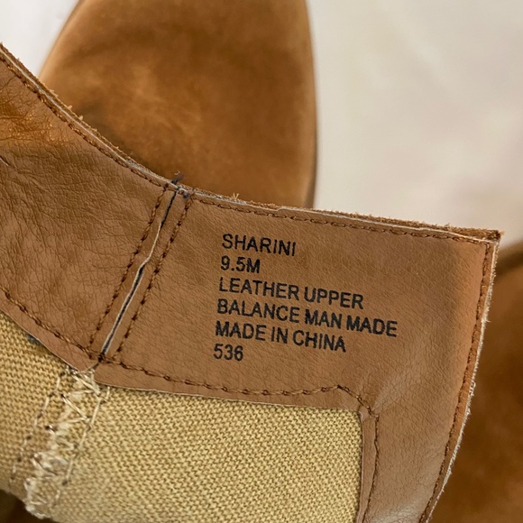 Steven Madden Sharini Suede Cut Out Boot Women's  Size 9.5--0106 - Picture 3 of 9